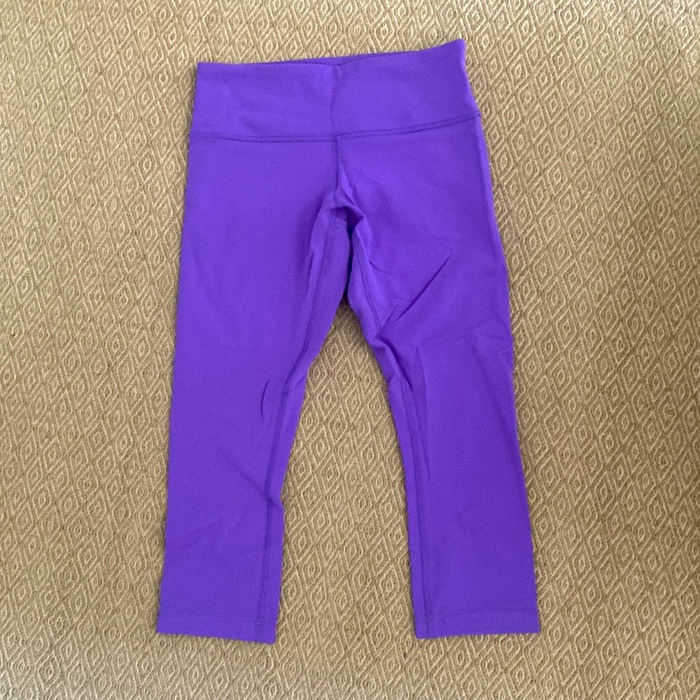 Lululemon Wunder Under Crop